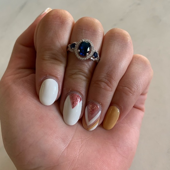 Jewelry - Charmed aroma blue sapphire ring